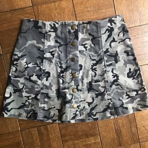 White Crow camo A-line miniskirt